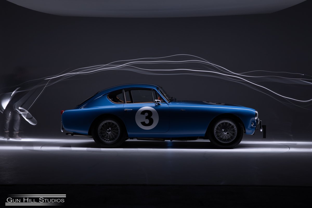 gunhillstudios1's tweet photo. Three is a magic number. Great to have this fantastic beast back in the cove. Amazing that its driven and not sitting in a museum ;-) Book out soon . . . #acaceca #bluebird #classiccar #lightpainting #infinitycove #gunhillstudios #acbluebird https://t.co/t2pvWrHOIQ