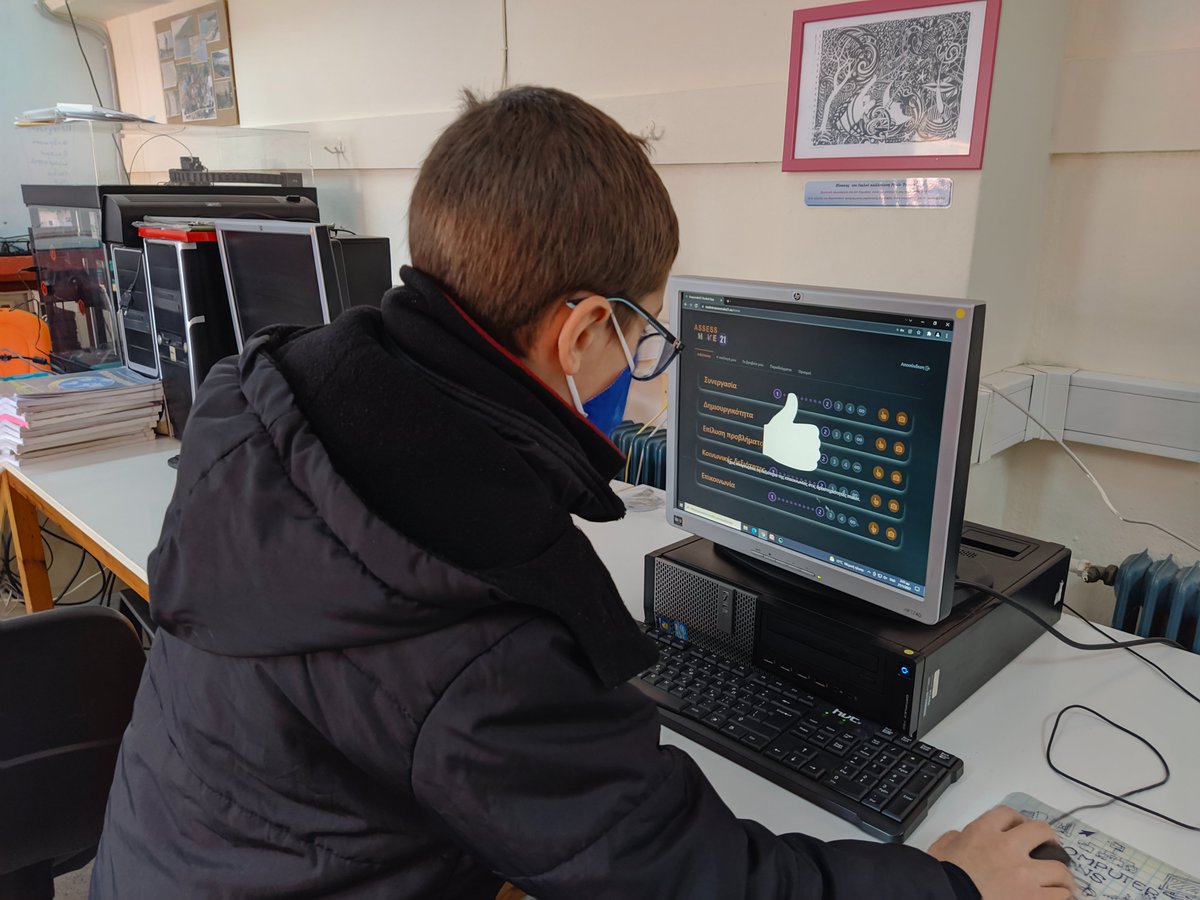assessmake21's tweet photo. The #assessmake21 tool in use!
Greek students use the assessmake21 tool to reflect upon the 21st century skills that they practice during the #makerspace activities.
https://t.co/AtkNEpPhSL
#erasmusplus #makerspaces #selfassessment #21Cs
@EUErasmusPlus @scientix_eu https://t.co/HJkr4gkYAx
