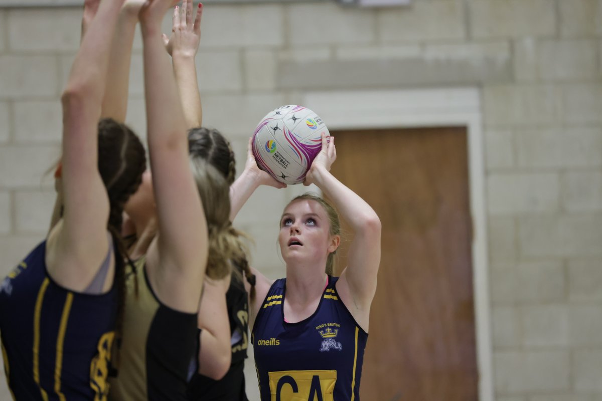 KSB Photos & News tweet media