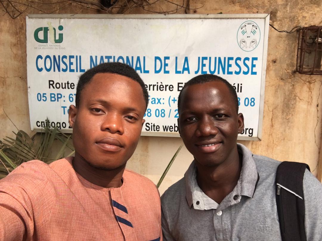 kevinossah's tweet photo. #Togo: depuis... #covid19 jusqu'à présent un bon effectif des #association.s de #jeunes sont fermées ou inactives (environ 60% selon moi). Difficile de revenir jusqu'à présent ! 

Quelles mesures pour assurer leurs contributions au #DevLocal ?

#TgTwittos @Devbase_Tg @YawaKouigan https://t.co/44ks01Y1GN