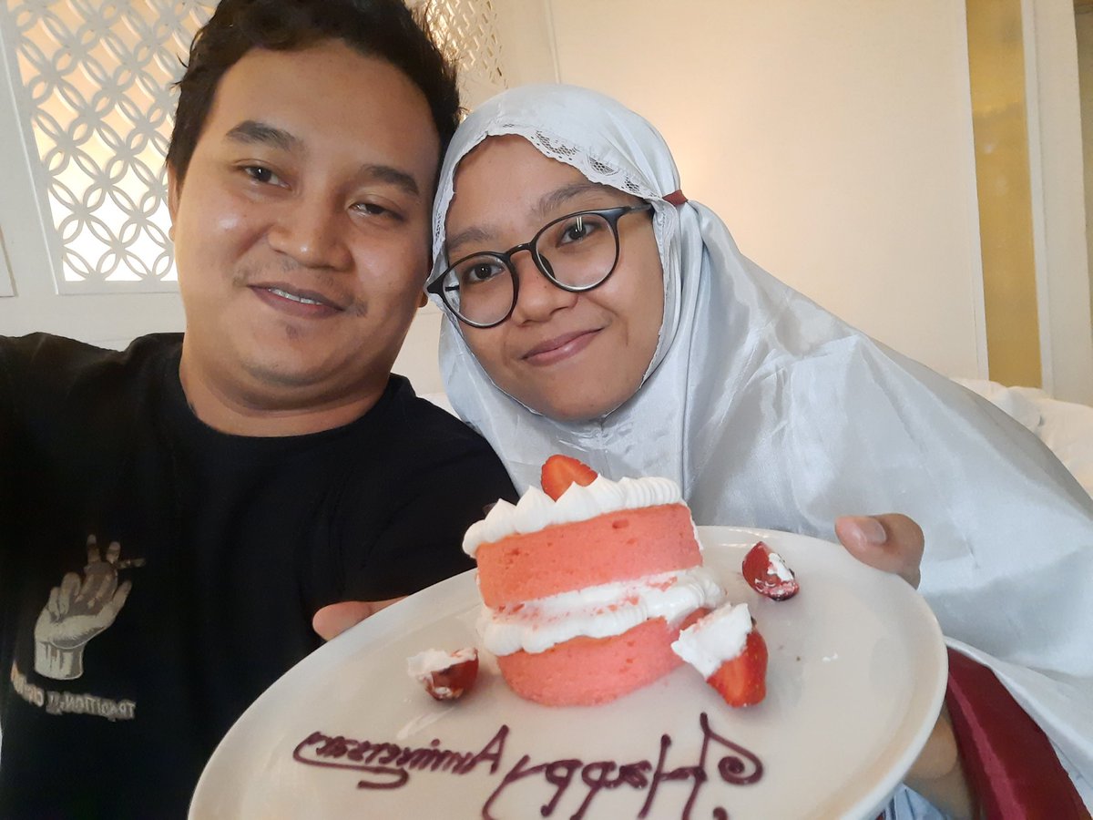 dewifulfa's tweet photo. Thank you @ibnu_well ❤ https://t.co/lsVPChDkDv