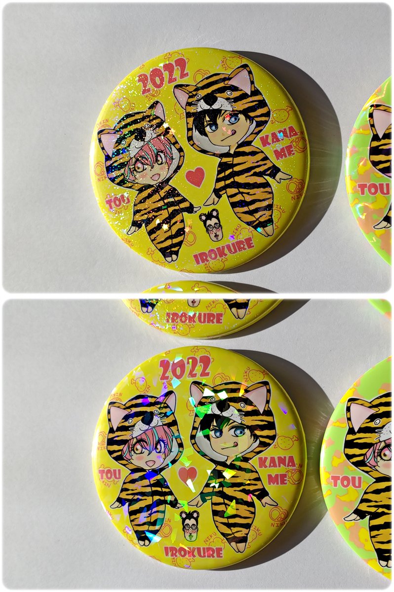 注文したバッジが届いたど～♡ 直径約8cm❣❣ キラキラ✨同じ柄のコースターも作ったおw どっちの柄がお好き⁉⁉  #色クレ
