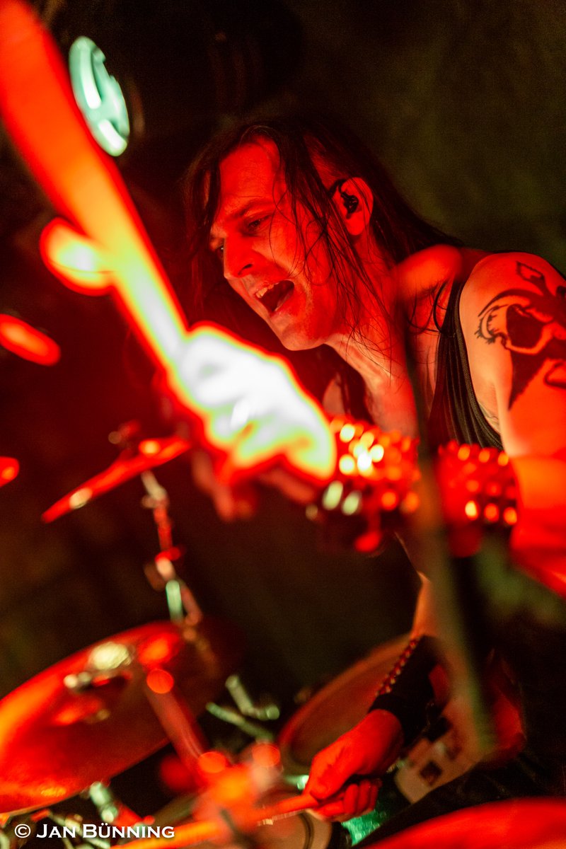 Happy Birthday, Falko 🥳🥃🤘🤘 (Photo Credit: Jan Bünning)

#stormwarrior #norsemen #hamburg #falkograu #birthday #birthdayboy #happybirthday