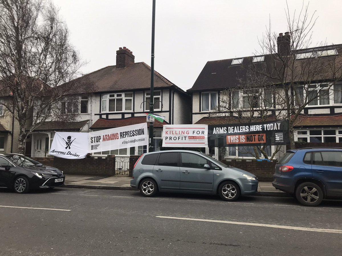 AddingtonSteph's tweet photo. Solidarity with the @PSCupdates @CAATuk who are protesting against an arms exhibition taking place today at @EnglandRugby #stoparmingrepression @markthomasinfo @munirawilson how is this happening? https://t.co/LwSdNnQsjG