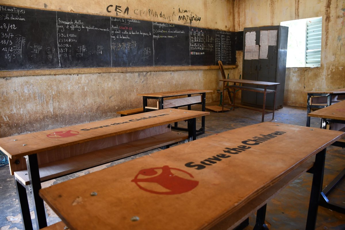 Children are facing the biggest global education emergency in history, due to: 

🦠 COVID-19
💥 Conflict
🌍 Climate Crisis 
🏠  Poverty

The longer kids are out of school, the greater the risk they won't return. 

#InternationalDayofEducation