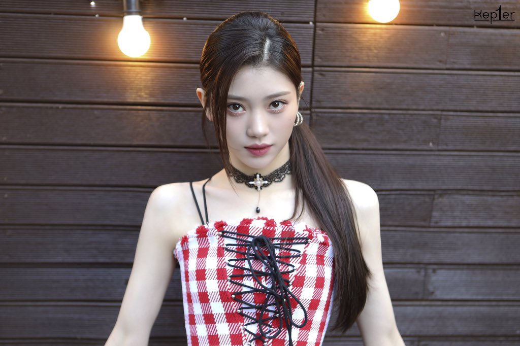 xiaotingfeeds tweet picture