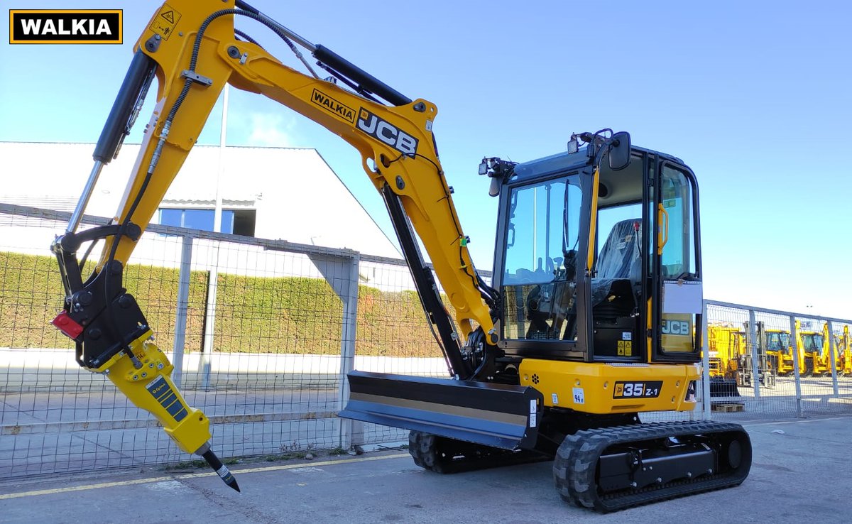 WALKIAJCB's tweet photo. Entrega de nueva Miniexcavadora JCB 35Z a un gran cliente que posee un parque de más de 9 máquinas de la marca JCB. Muchas gracias a todos por confiar tanto en Walkia como en JCB.

#walkia #jcb #walkiajcb #entregaaclientes #miniexcavadoras #madrid #jcb35z #entregas #obras #minis https://t.co/f14rVONPsQ