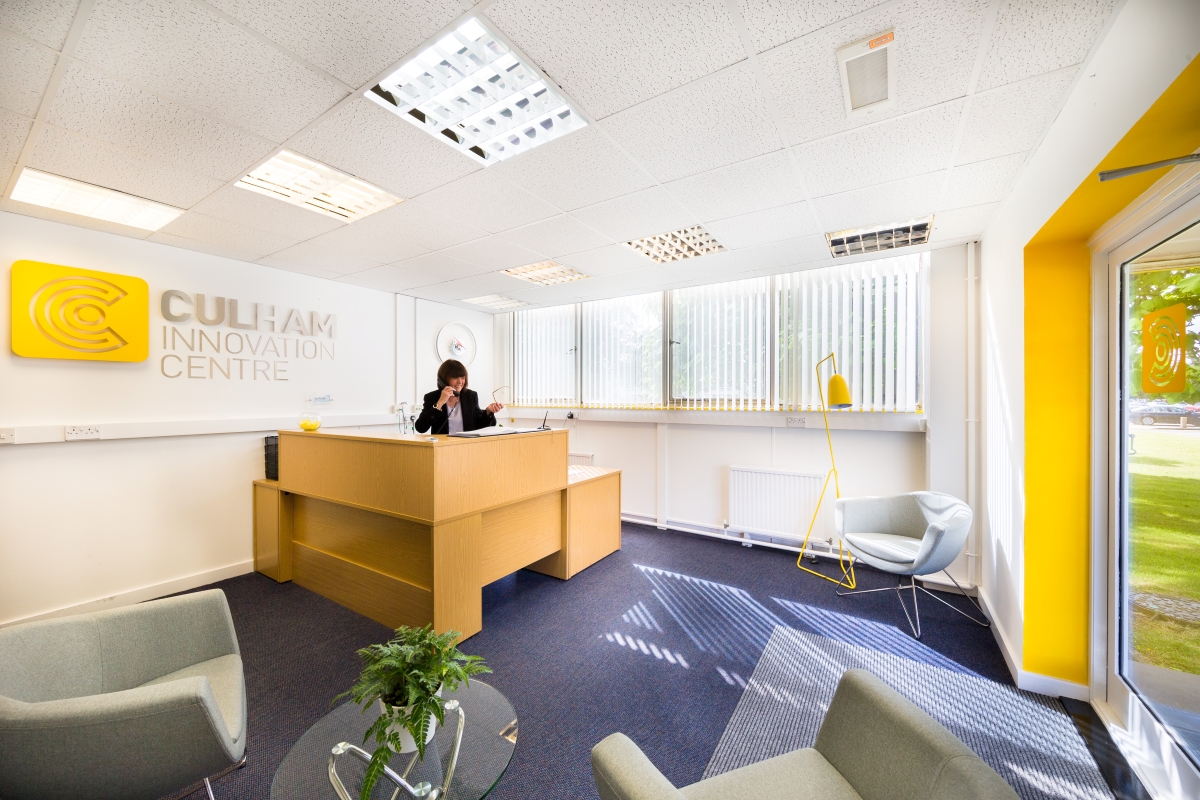 GrowzoneSpace's tweet photo. AVAILABLE office space at Culham Science Centre for dynamic start ups at one of Europe's successful science parks. Flexible and professional space to support vital early years of operation. #startup #office #flexbile #science #innovation @Culham_IC 🟡 https://t.co/nrcRn55rbQ