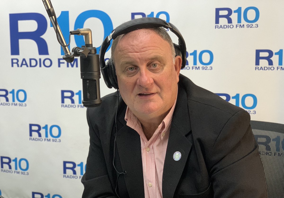 #Ahora Comenzamos un nuevo programa de #Posturas.
🗣 Con la conducción de <a href="/jorgerubionoti/">Jorge Rubio</a>, hasta las 12. 
📻 92.3
📱Whatsapp al 291 5386 923. 
📍 radio10bahia.com.ar