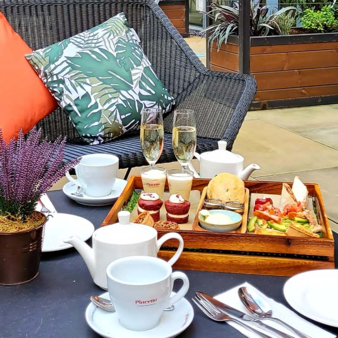 Enjoy romantic Afternoon Tea for two this Valentines
10th February - 14th February / 12pm-5pm

ow.ly/Pimo50HBhT9

Booking must be made in advance, Afternoon tea includes a selection of sandwiches, and deserts with a selection of tea. Subject to availability