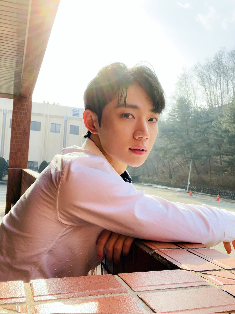 HSXEW_please's tweet photo. 220124 [형섭공카] 형섭입니다 :)

🔗 https://t.co/ZHNKoDCbyF

#안형섭 #형섭 #템페스트 #TEMPEST https://t.co/JrWtmdH7qf