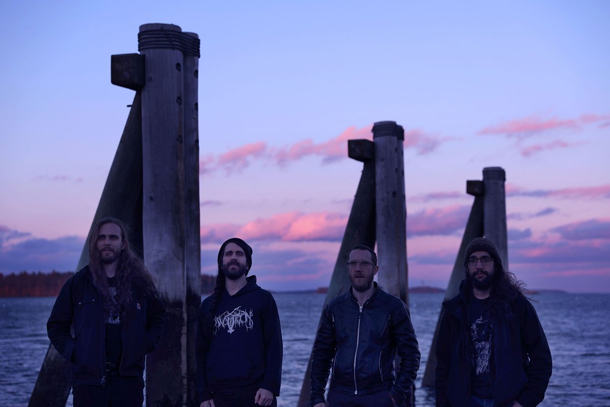 Tmetalicoweb's tweet photo. TruenoNews: #FallsofRauros lanzará su 6º Lp, Key to a Vanishing Future, el 25 de marzo, vía #Eisenwald. (Esta vez incluyendo guiños más explícitos al DeathMetal y al Rock Progresivo mientras sigue profundizando en el Black y en el folk-rock norteamericano) https://t.co/yl1vV4q066 https://t.co/nWbCZERshc