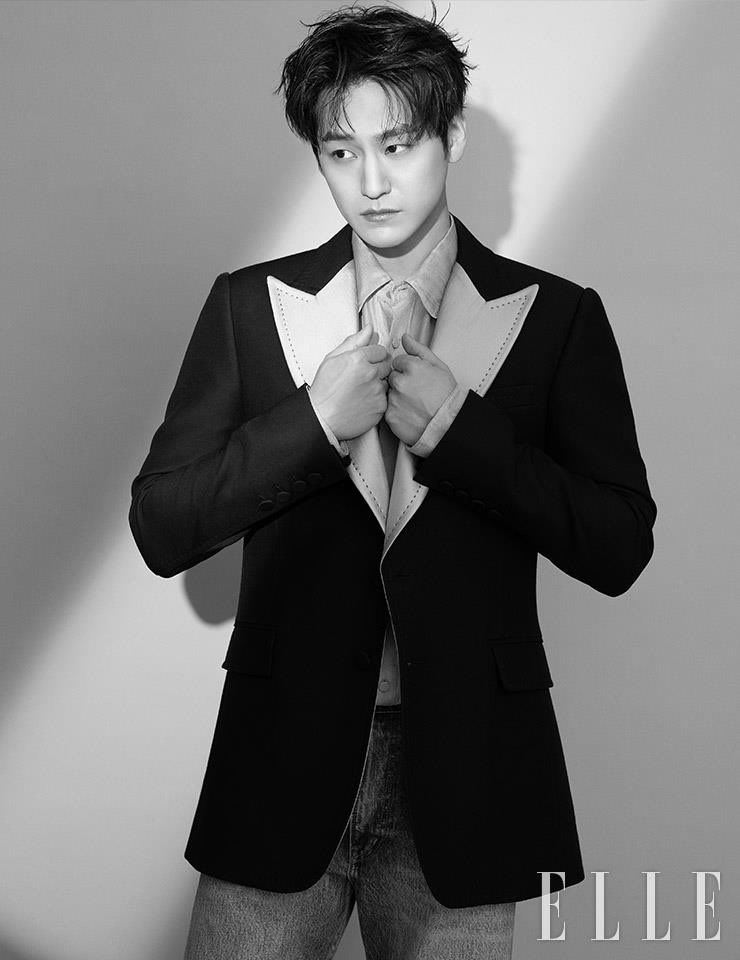 📸| Kim Bum para Elle Korea de Fevereiro.

©Elle Korea 
#김범 #KimBum #KimBeom #ghostdoctor
