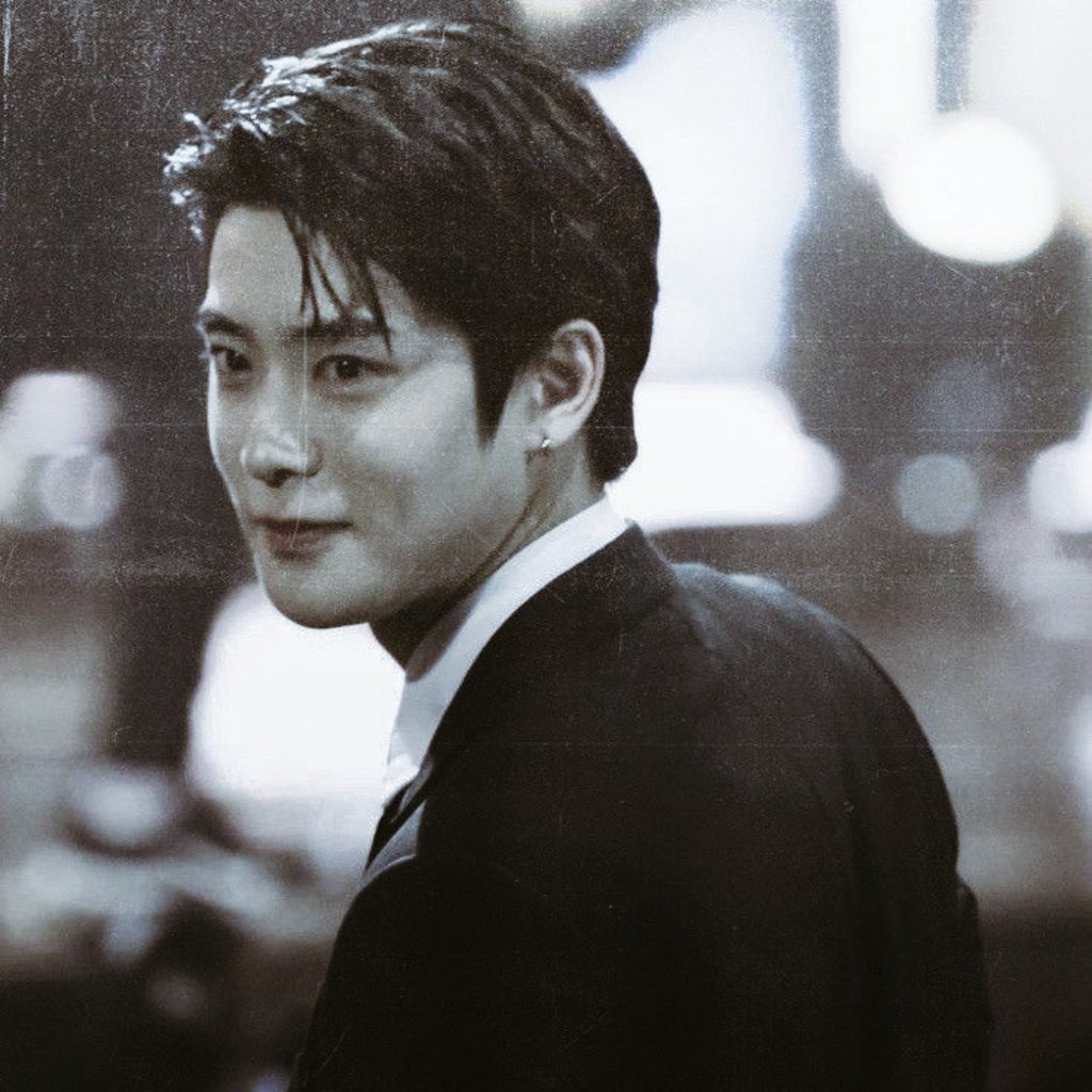 reizakaa's tweet photo. ─̥˚᳝�� JAEYONG SHORT AU ̇ຊ๛ᤢ᪴--

Redamancy ;
(n.) the act of loving the one who loves you ;

[ IDOL X CEO ]
-
🌻 https://t.co/UmOQ77qeJy
