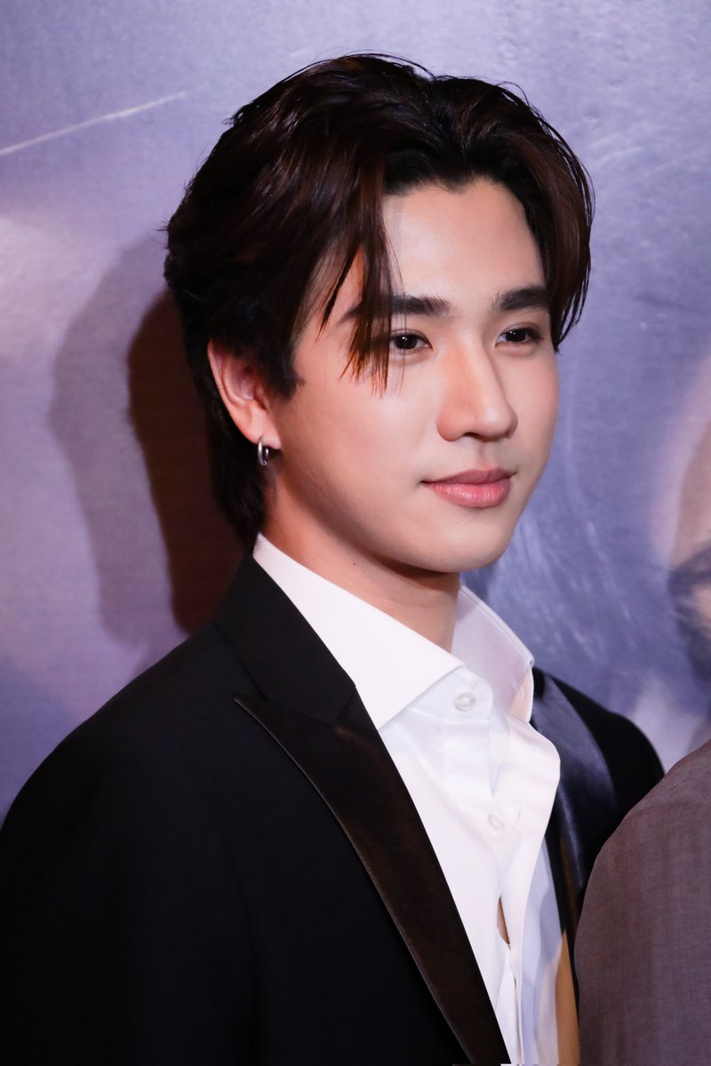 thanksperth's tweet photo. 22.01.24 งานกาล่า บอกโลกให้รู้ว่ากูรักมึง

วันนี้หล่อมากๆเลยครับ 😭🖤

#KDPPE #PerthTanapon 
#บอกโลกWorldPremiere https://t.co/eyLwdDiqPO