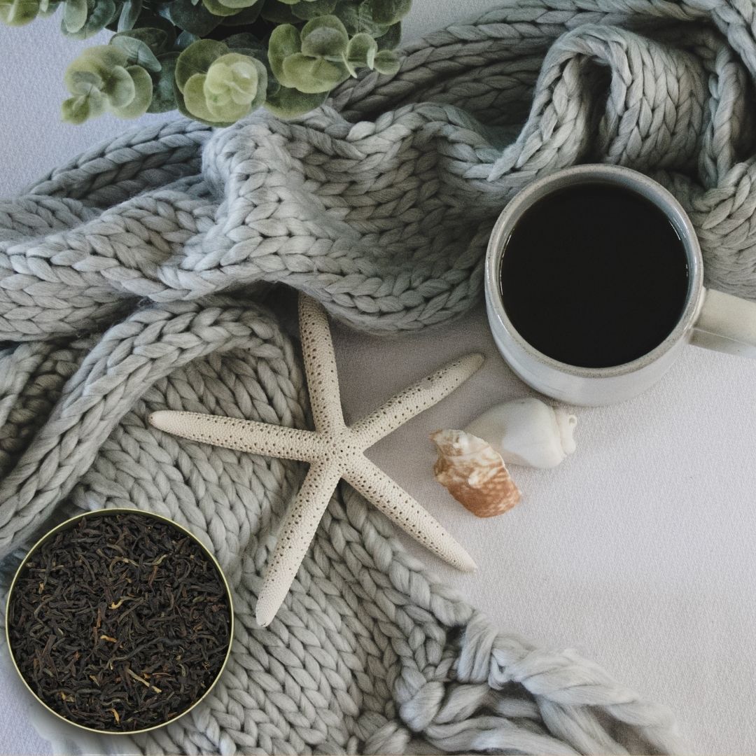 LuLinTeas's tweet photo. Three ways to have a good Monday
1. Get up early (more time for tea you see)
2. Spend 5 minutes meditating (whilst staring into your tea as it brews of course)
3. Drink tea https://t.co/zDHFG8XhZE