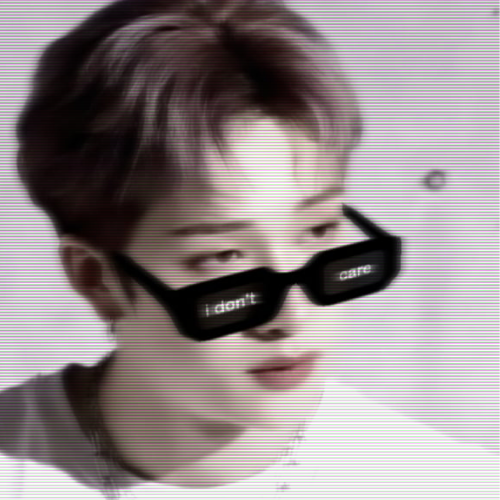 yangjiya_'s tweet photo. I don't care. I'm mad. 
#ssd #stayselcaday #Bangchan @Stray_Kids https://t.co/uBkFVrShEj