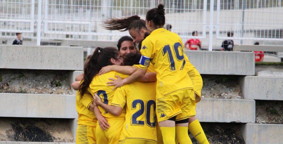 #Senior
El primer equipo empató a 4 en su visita al difícil campo del <a href="/canterafc/">Cantera F.C.</a>.
Un encuentro muy trabajado en el que se escaparon dos puntos en los 12 minutos de descuento (el 4-4 en el 102).
No queda otra que seguir trabajando en la buena línea en la que estamos.
#VamosAlcor