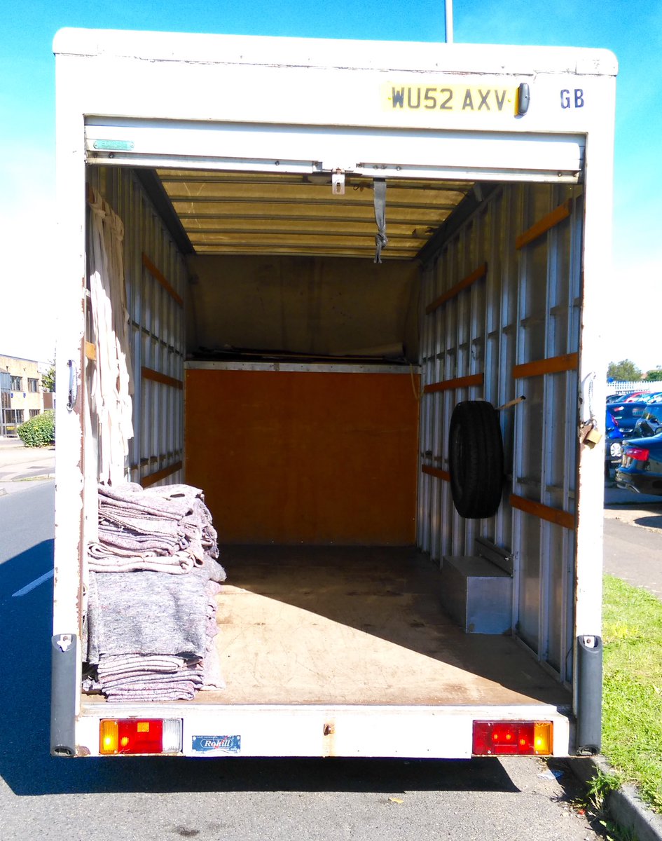 avenueremovals's tweet photo. Removal Company with purpose built removal vans ready for #movinghome in your local area. Vans are equipped with removal blankets &amp; straps for extra protection.
Visit our website or call: 
🖥https://t.co/PKura4Y7lb
☎️01932225939
☎️01202042006

#moving 
#removals #removalscompany https://t.co/z2DapotLHC