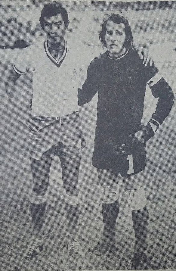 AntonioUbilla1's tweet photo. 24 enero 1947 nace en Gyquil el goleador Gonzalo "Pachaco" Castañeda, ex Emelec, D Cuenca, LDU Quito, LDU Portoviejo #Pachaco #GrandesJugadores https://t.co/RaPei0G14m