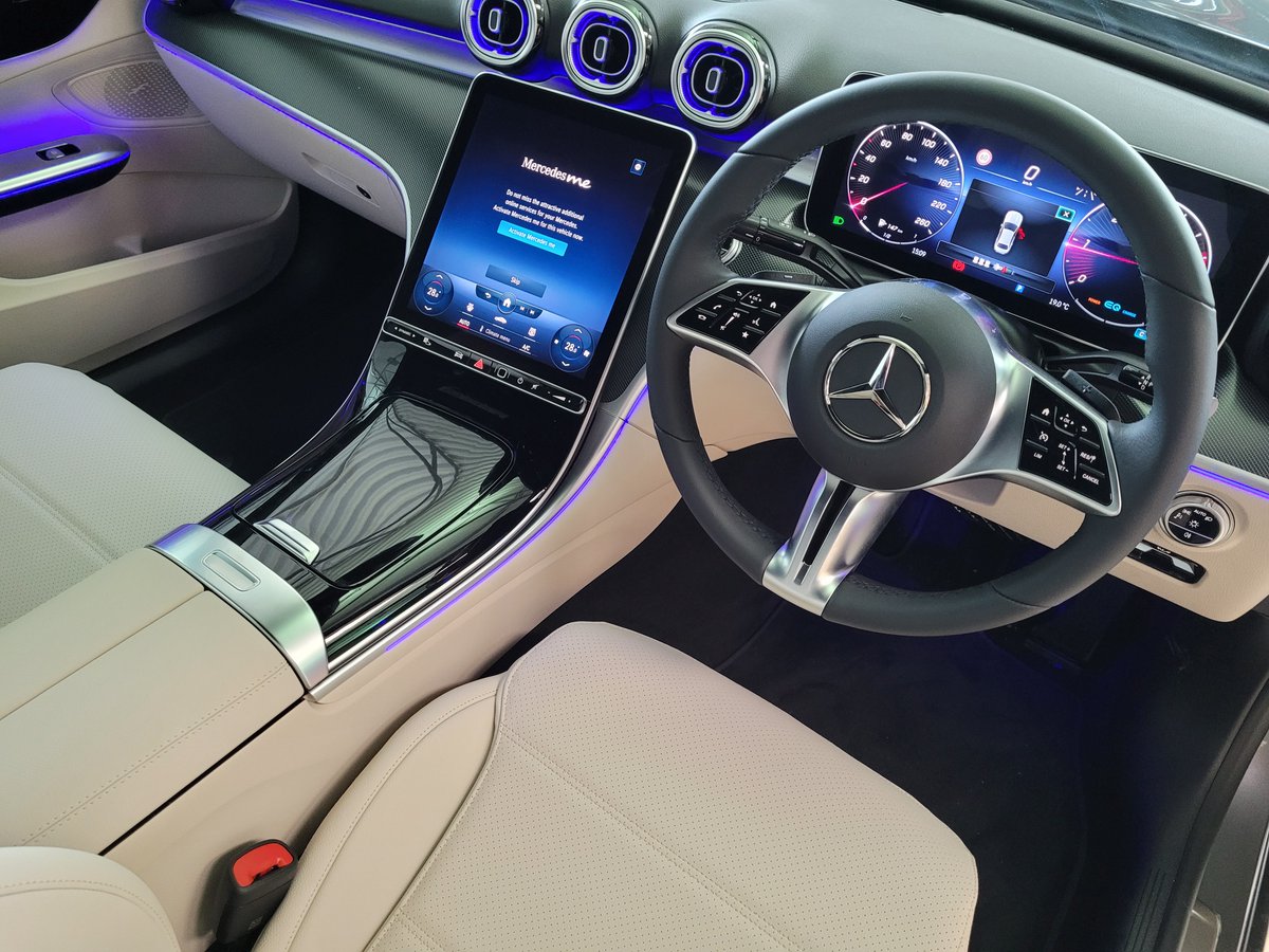 SheehyMotorsC's tweet photo. 𝗧𝗵𝗲 𝗻𝗲𝘄 𝗖-𝗖𝗹𝗮𝘀𝘀 𝗦𝗮𝗹𝗼𝗼𝗻.
Live in the moment. Drive in the future.

Ready for immediate delivery:
𝗠𝗲𝗿𝗰𝗲𝗱𝗲𝘀-𝗕𝗲𝗻𝘇 𝗖𝟮𝟬𝟬𝗱 (𝟭𝟲𝟯𝗯𝗵𝗽), 𝗔𝘃𝗮𝗻𝘁𝗴𝗮𝗿𝗱𝗲 in 𝗦𝗲𝗹𝗲𝗻𝗶𝘁𝗲 𝗚𝗿𝗲𝘆 𝗺𝗲𝘁𝗮𝗹𝗹𝗶𝗰 𝗽𝗮𝗶𝗻𝘁.

Call us today:

 ☎ 059 917 4000 https://t.co/5SBLCWlvJm