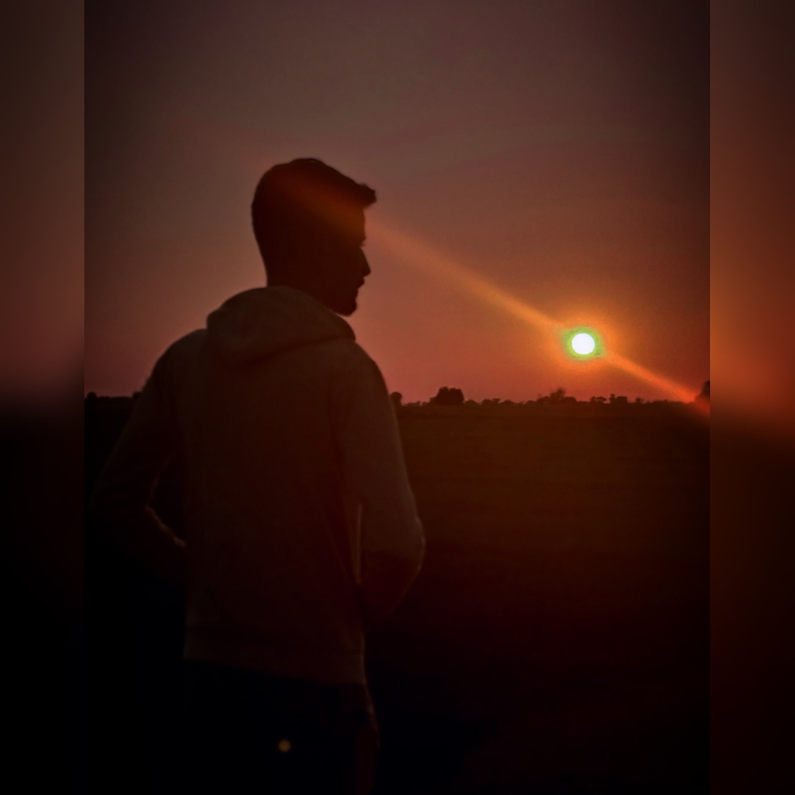 editorboy143's tweet image. #NewProfilePic