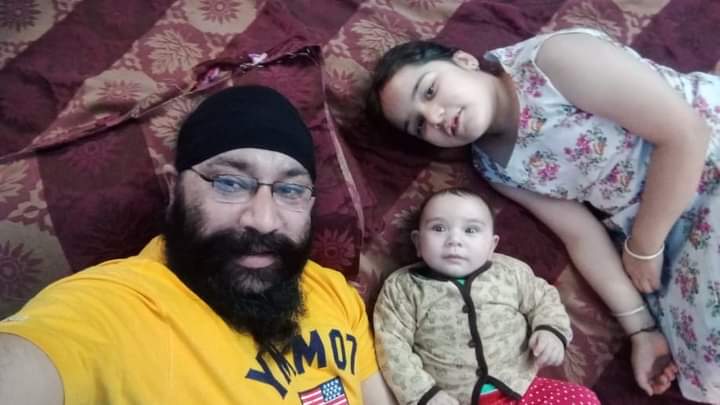Charanjeet84's tweet photo. Today on the occasion of the National Girl Child Day, let us all pledge to remove the biased custom of society towards girls &amp; facilitate equal opportunities for the girl child. 

The best way to empower a girl is to gift her the right to education.
#NationalGirlChildDay https://t.co/Mv8WC1All6