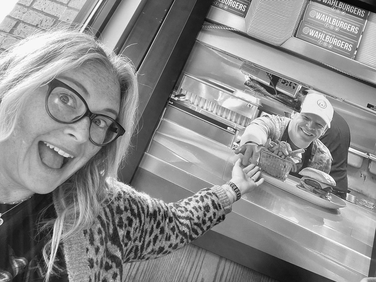 Only1Sable's tweet image. I love being a Yelp Elite with @YelpIndy and I LOVE @Wahlburgers so much! So today's badge earned is the best! We are so happy to have a Carmel, IN location and have been here from the beginning! Just waiting to welcome @DonnieWahlberg Paul @markwahlberg @JennyMcCarthy