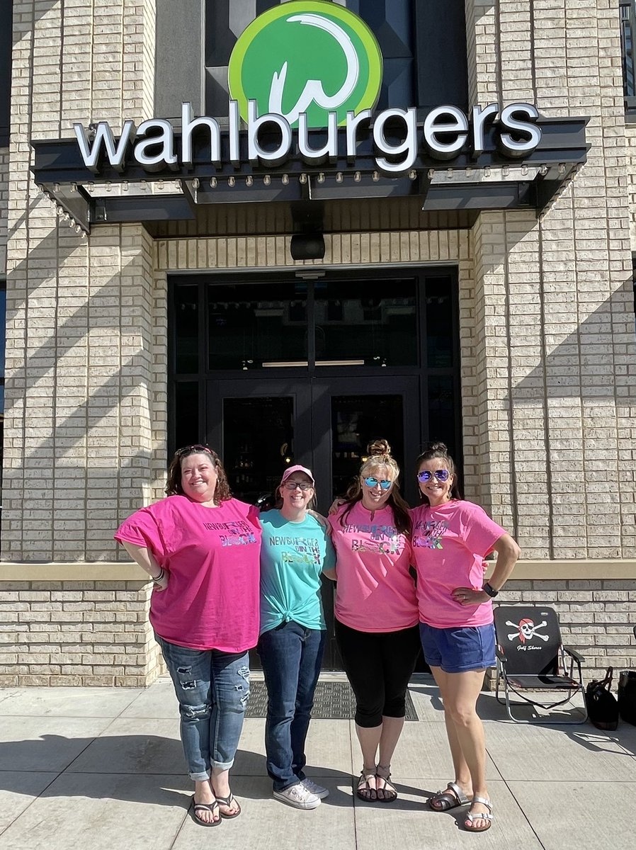 Only1Sable's tweet image. I love being a Yelp Elite with @YelpIndy and I LOVE @Wahlburgers so much! So today's badge earned is the best! We are so happy to have a Carmel, IN location and have been here from the beginning! Just waiting to welcome @DonnieWahlberg Paul @markwahlberg @JennyMcCarthy