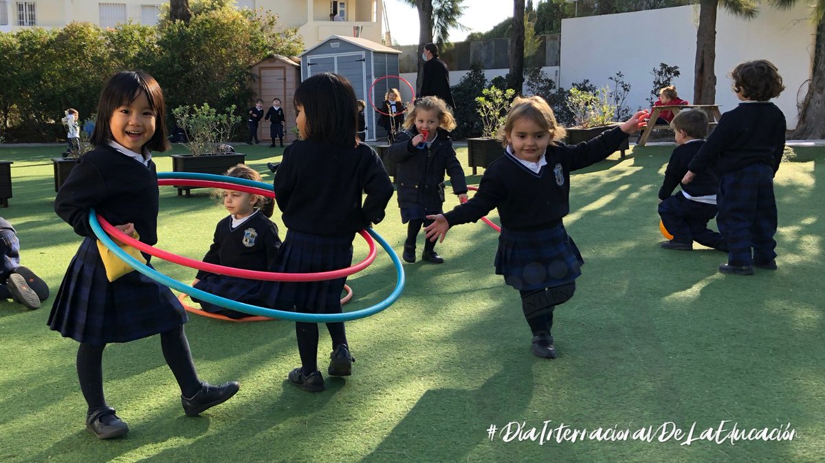 🇪🇸 “En  esta  época  excepcional,  no  podemos  seguir  haciendo  lo  mismo  de  siempre.  Si  queremos transformar el futuro, si queremos cambiar el rumbo, debemos repensar la educación. (...)”  
💬 Audrey Azoulay, DG UNESCO
👉 #DíaInternacionalDeLaEducación