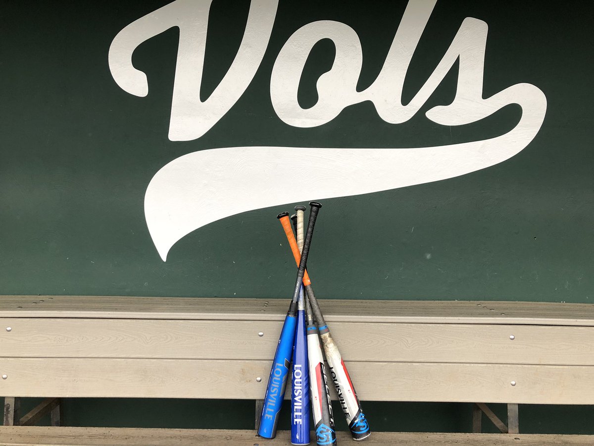 Goods4Greatness's tweet photo. Four youth players couldnโt afford bats for their season. As usual, @Vol_Baseball and Tony Vitello responded within minutes to help. #GiveBackPayForward https://t.co/sUvcS1xfRh