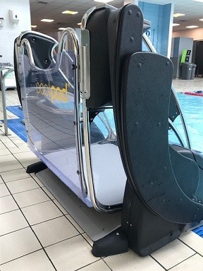 Better_Epsom's tweet image. Did you know we have a Pool Pod lift for anyone who might find it more difficult to access the swimming pool by using a ladder or steps. #Poolpod  Find out more here fal.cn/3lzyd