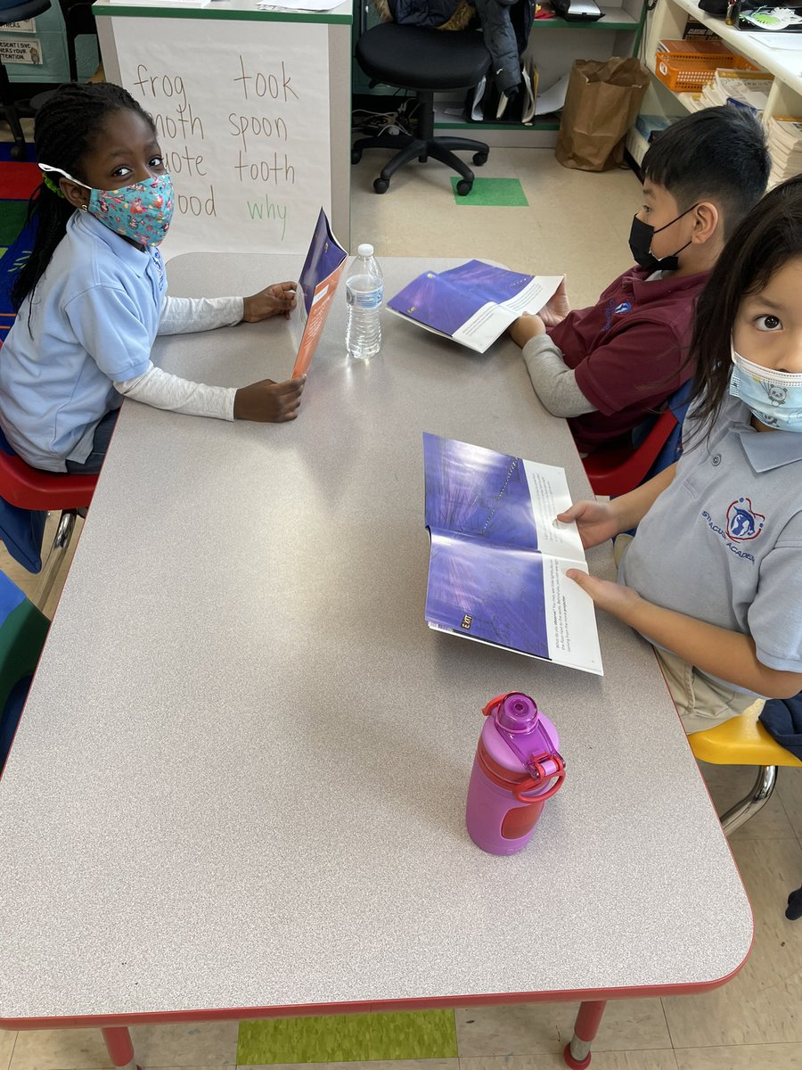 I love that <a href="/Amplify/">Amplify</a> science equips our scholars with texts in their hands daily! <a href="/PosProject/">The Positivity Project</a> #curiosity has sparked in this room!