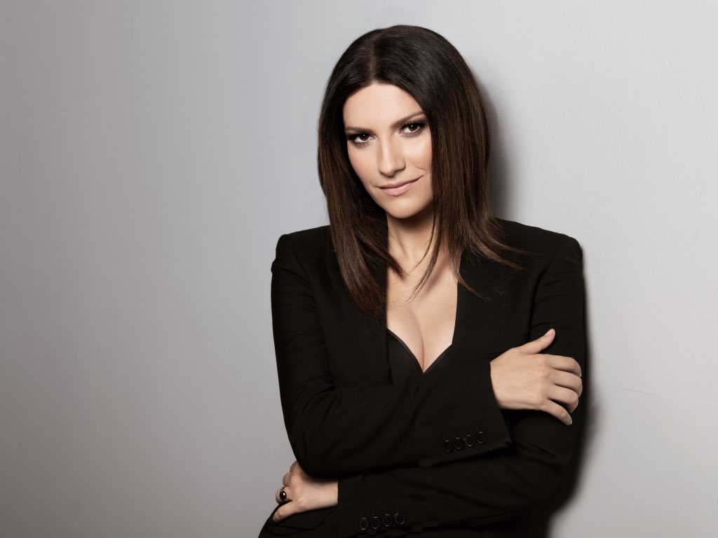 Los conductores de #Eurovisión2022 ya están definidos, serán <a href="/LauraPausini/">Laura Pausini</a>, Alessandro Cattelan y probablemente Mika. El anuncio tendrá lugar en el escenario Ariston durante #Sanremo2022.