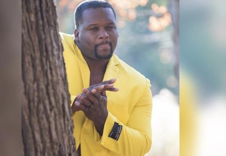 Bac viendo todos los                    extrafinanciamiento, que va a sacar la gente pobre para ir al concierto de Bad Bunny