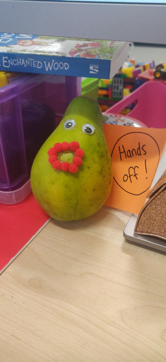 Well it was a fun morning in Primary 2 today! We investigated and tested out a new fruit, Papaya! Though we hope our Papaya is a talking one!

<a href="/Talk4Writing/">Talk for Writing</a> <a href="/PieCorbett/">Pie Corbett</a>