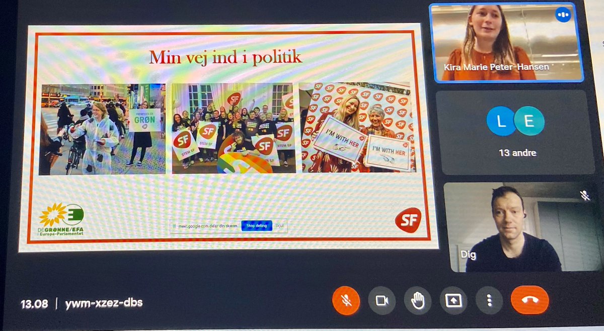 Thomas_B_J's tweet photo. EU-Politik i virkeligheden. Tak t. @Kira_MPH  for at byde ind i undervisningen på Slagelse Gym. og inspirere eleverne til at være politisk aktive👍Virkelig givtigt m. eksempler fra Europa-Parlamentet på det politiske arbejde og eleverne var klar med spørgsmål i øst og vest 😅 https://t.co/WbJG5uSy1K