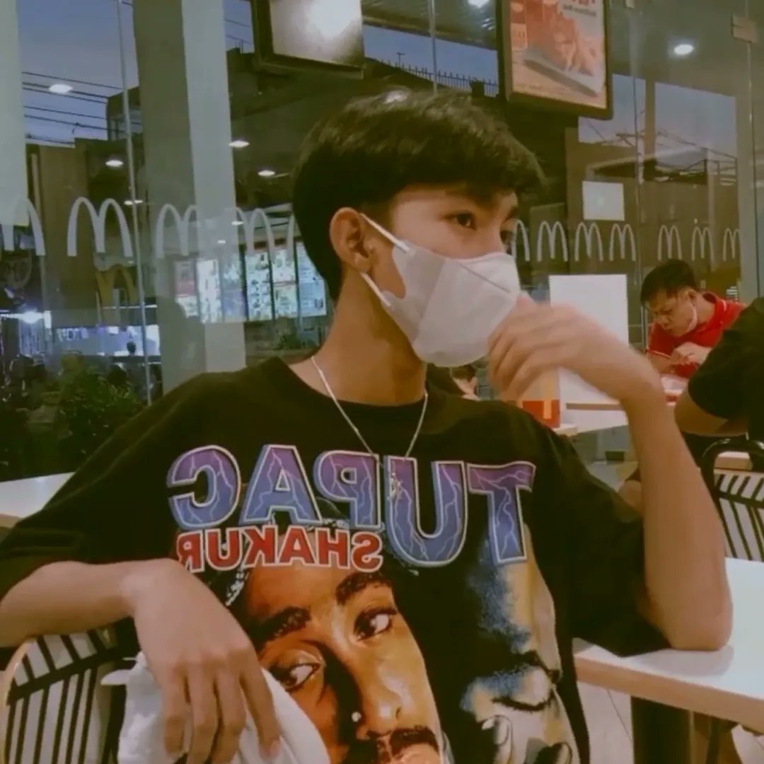 BaluyotRod's tweet photo. #NewProfilePic https://t.co/iYXkqvEm6x