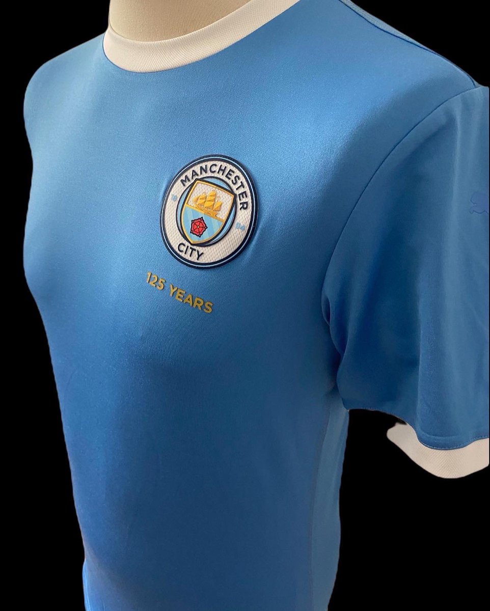 ManWorn's tweet photo. Riyad Mahrez 2019/20 Community shield shirt. City would wear this one off shirt for the game to celebrate their 125 year Anniversary. Mahrez wouldn’t make the squad that day but this is one of the best City shirts for a long time. City would beat Liverpool on the penalties https://t.co/ESeR6IcHk7