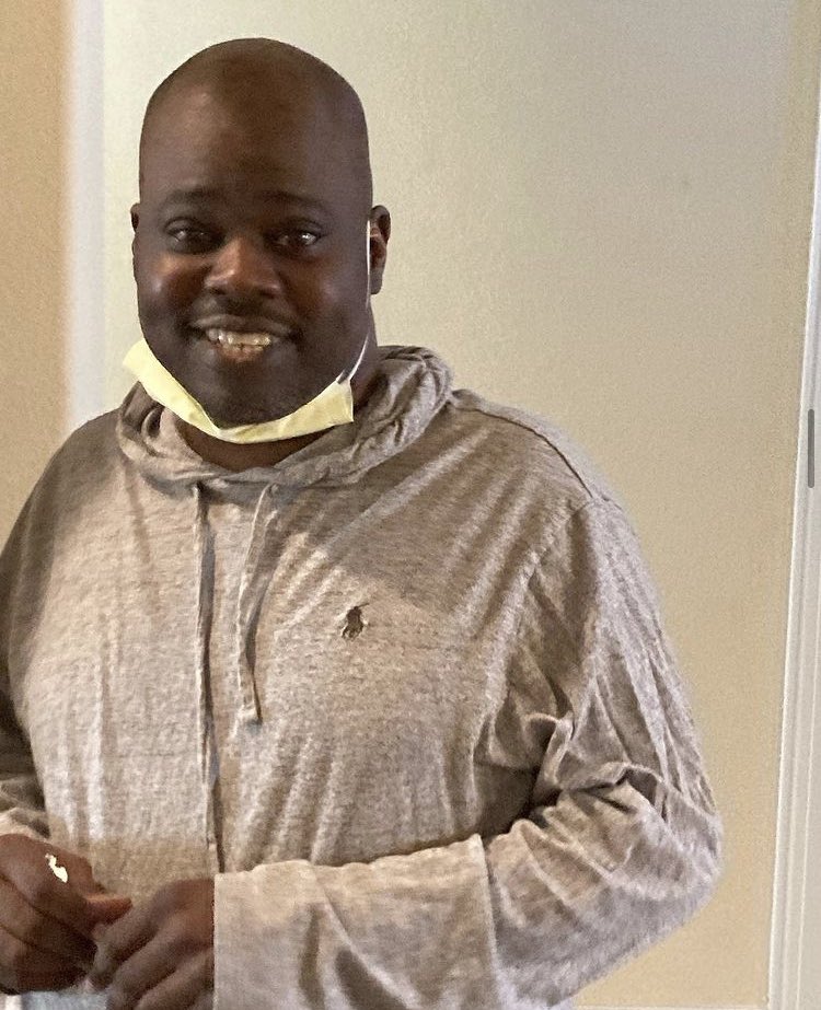 ChrisJo2432218's tweet photo. Uncle Kevin was funny, at thanksgiving he came up to me and said he wanted a picture so after the dinner we went into the kitchen and he said “cheese negro !” 🤣🤣 the dude was hysterical #longliveUnc🕊💙 https://t.co/s6UuRVS2hF