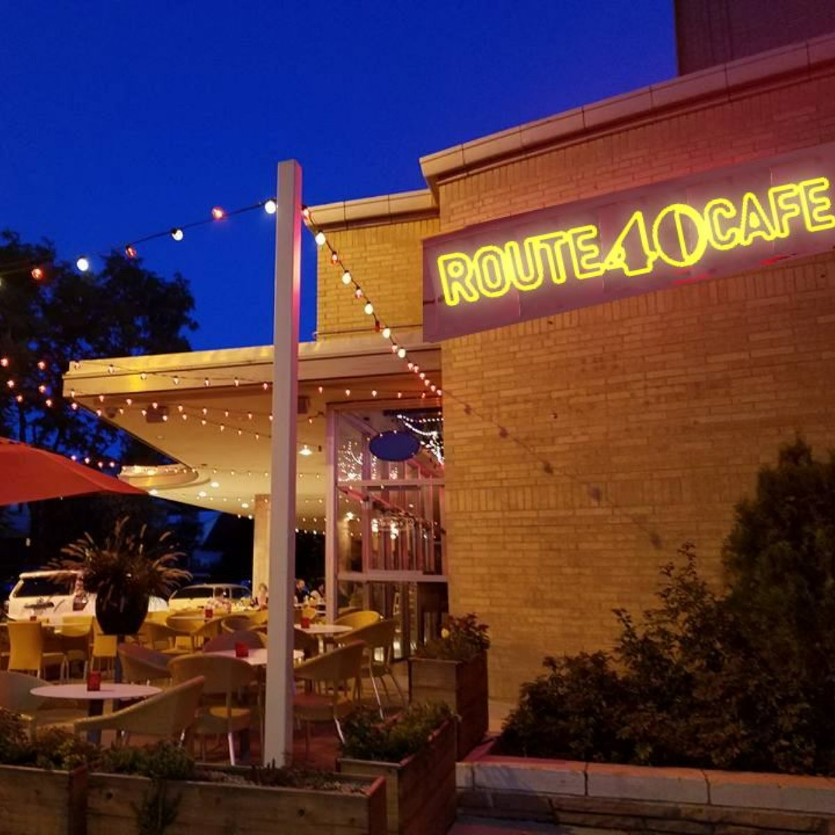 We like to think of our guests more like friends around here. So come on by, take a seat, and get to know us -- we're open  11am – 3pm, then 4pm – 10pm Wednesday – Friday, Saturday 10am – 3pm then 4pm – 10pm, and Sunday 10am – 3pm.