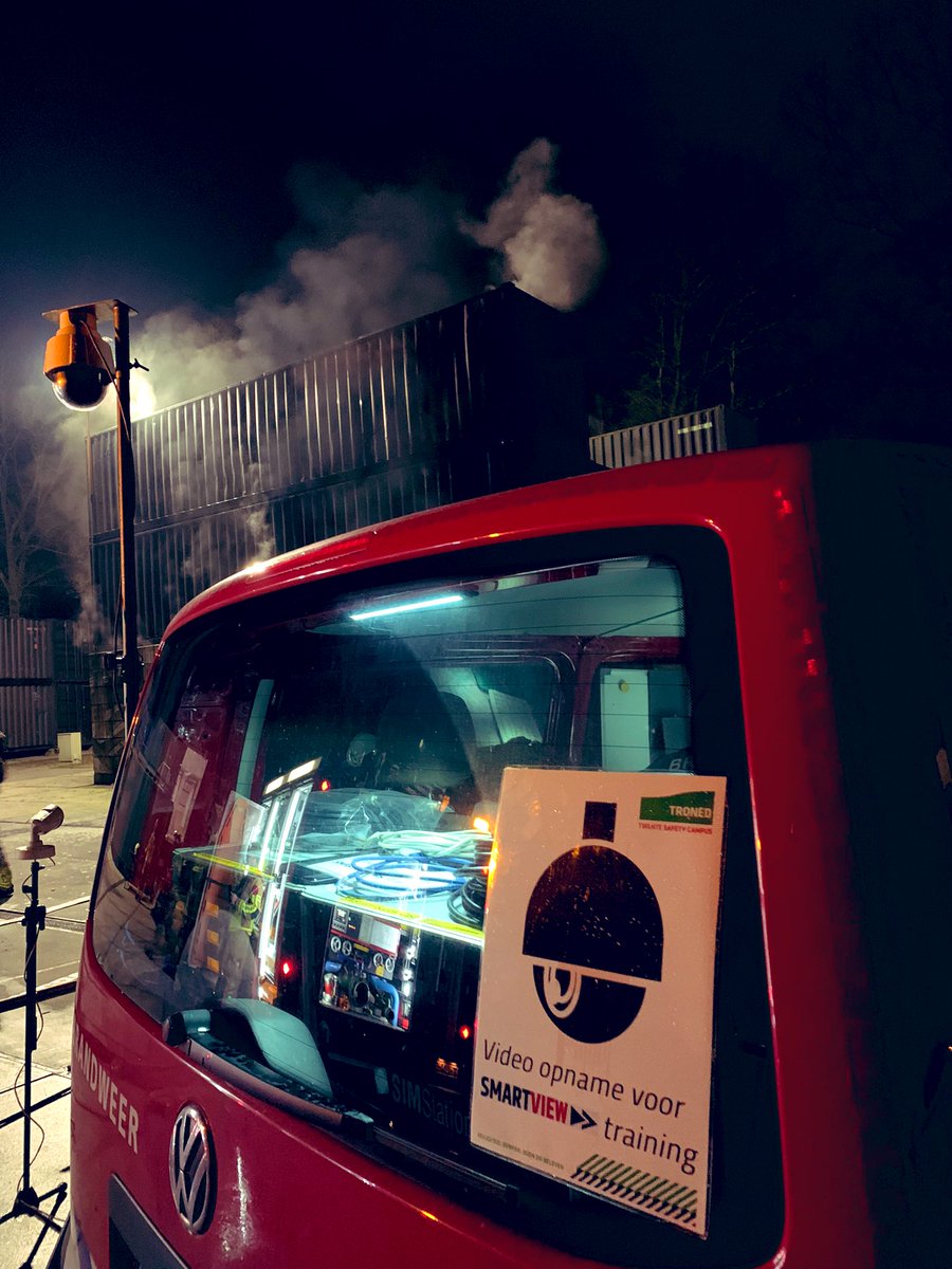 Ymkoattema's tweet image. Module 1 op #Troned @SafetyCampusVRT. Aftrap door kazerne #Borne @BrandweerTwente. Waarneming met beeld en geluid #smartview. #lerendoortedoen.