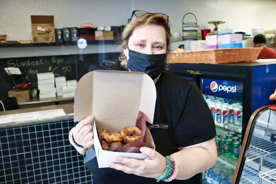 CityNewsKIT's tweet photo. Preston caterer offers daily specials of homemade meals, baked goods and more https://t.co/35BrNBc3yi https://t.co/D5pMT24Y6B