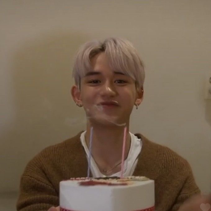 _bungeeN's tweet photo. Happy birthday Lucas I always see the vision in you
#HappyLucasDay 
#우리의_햇살_루카스_생일축하해 https://t.co/FBSmXBT0C0