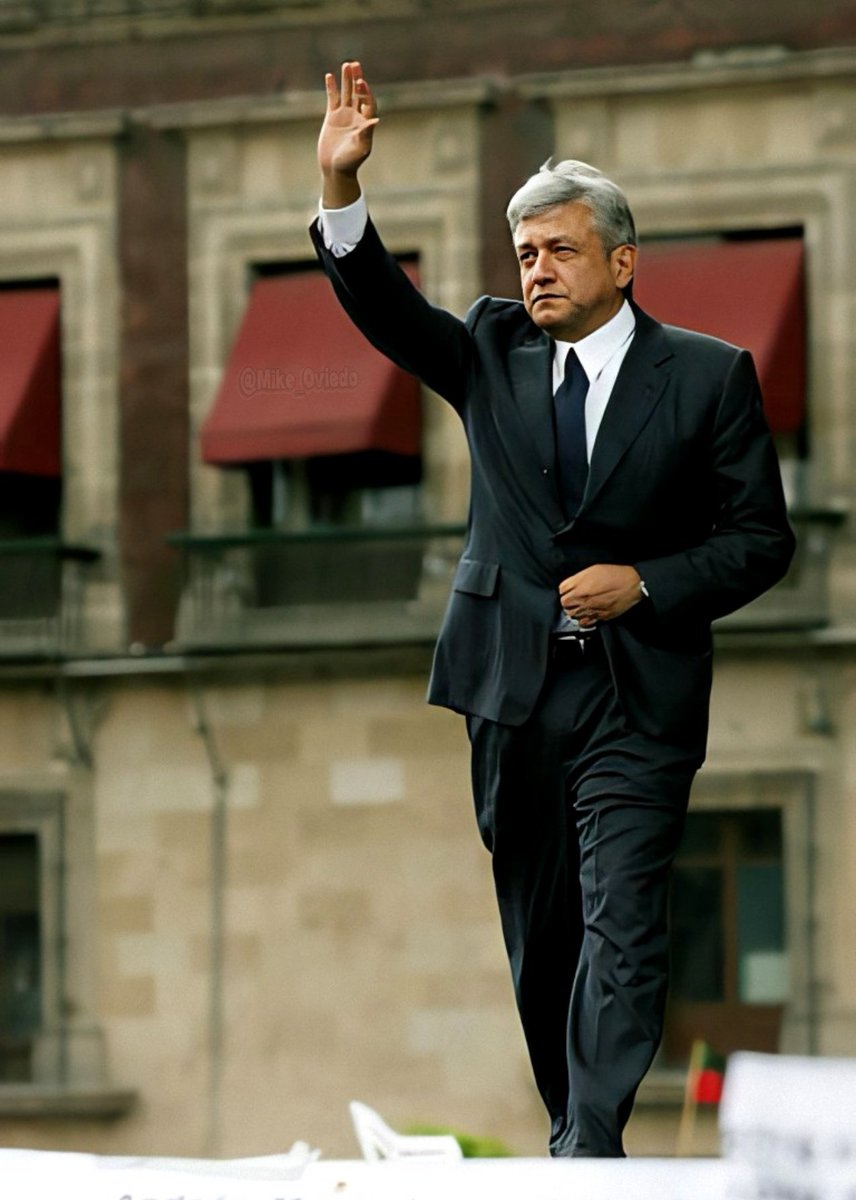 Mike_Oviedo's tweet photo. Apoyemos a @lopezobrador_, no nos detengamos hasta transformar a México y culminar por lo que tantos años hemos luchado juntos.

Feliz Lunes. https://t.co/QbMnfvcDJb