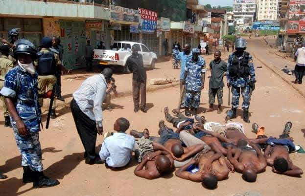 JozilineA's tweet photo. @MrsAllan8 @EP_President @Europarl_EN @KagutaMuseveni @HouseForeign @VP @coe @POTUS @SenateFloor @HouseFloor @SecBlinken @KagutaMuseveni's security agencies: must stop killing innocent Ugandans at night, then in the morning; masquerade as saviors
Must watch: 
#Article3UG
#RiseupUg
#WeAreRemovingADictator 
@HouseForeign 
@VP @coe 
@POTUS 
@SenateFloor 
@HouseFloor 
@SecBlinken https://t.co/CZu4Fn6YDu