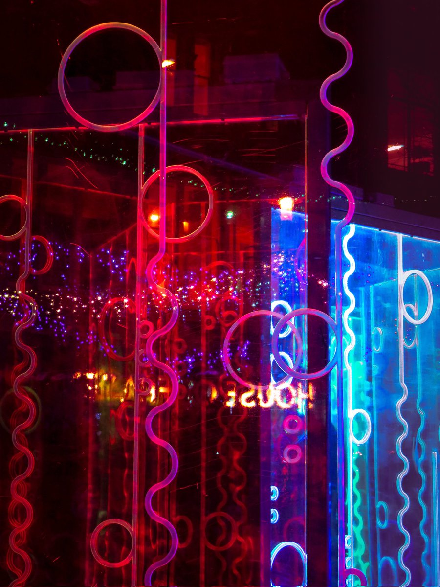 Juwel tones and neon lights

#discovercymru #walesphotography #welshphotographer #exploringwales #canonshooter #streetphotography #streetphotographer