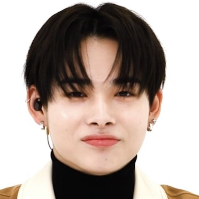 sjypouts's tweet photo. ni-ki bread cheeks https://t.co/9q1la1YFfJ
