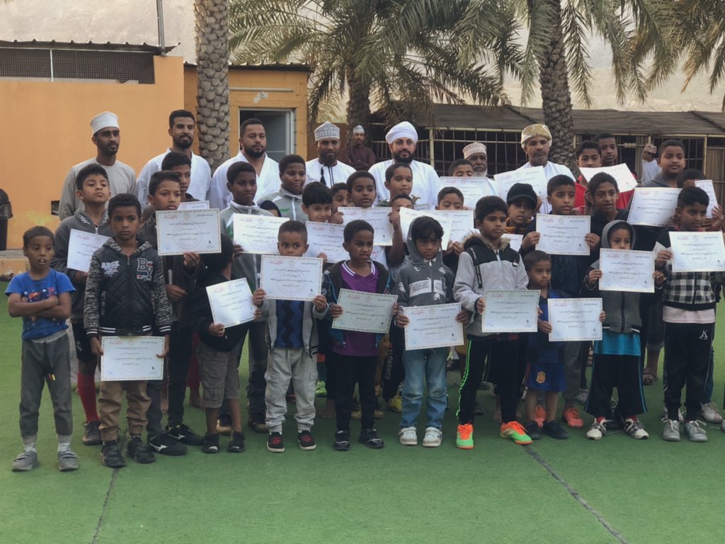 ettihad_imty's tweet photo. ختام فعالية دورة الكاراتيه و الدفاع عن النفس بحضور الشيخ عبدالله بن زهران السلي��ي و تكريم المشاركين https://t.co/cKX3TTQ69Z