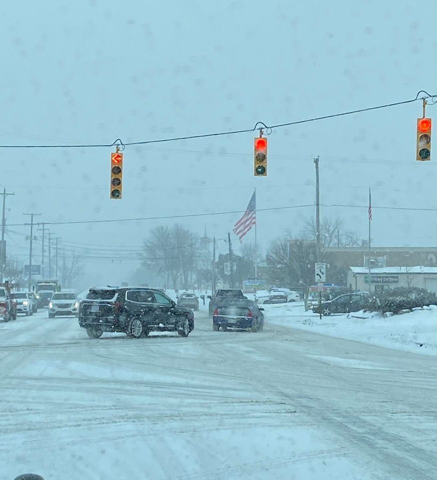 GBTPOLICE's tweet photo. It’s snowing and according to the weatherman, it’s only going to get worse as the day goes on.  Please use caution, if you have to travel.  Slow down, and leave plenty of distance between you and other vehicles. #DriveSlowOnIceAndSnow https://t.co/pQiVKU7K9q